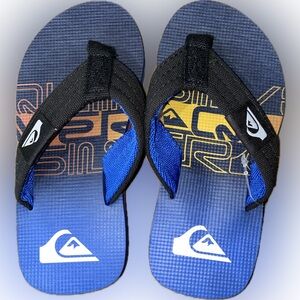 NWT Quiksilver Little Boys Flip Flops - Size 11